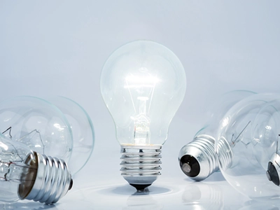 public/images/Magazine/guida lampadina/lampadina-giusta-1.jpg